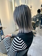 白髪染めもハイライトカラーでオシャレに楽しめます☆