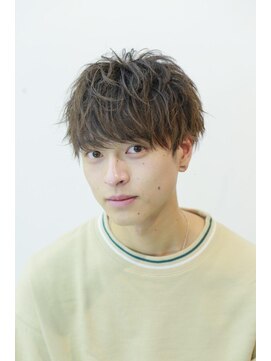 リップス 心斎橋(LIPPS) 前下がりマッシュ ツーブロ 刈り上げ