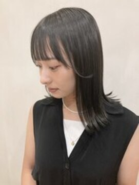 アロマ ヘアー ルーム 新宿店(AROMA hair room) パツっとミディ黒髪スタイル/新宿/新宿西口