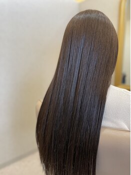 リノ(Lino)の写真/今までにない指通りを実感◇一人一人の髪の状態に合わせた施術で、あなたの理想のストレートを叶えます♪