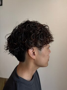 ヘアーワークス ボナ(HAIR WORKS bona.) ワイルド◎攻めのスパイラルパーマ/ブラウン/刈り上げ