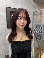 ノス 表参道(NOOS) シースルーバング/韓国風コテ巻き/赤髪/ボルドーカラー/レイヤー