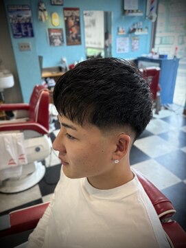 スワロー(SWALLOW) クロップスタイル