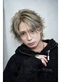 ミディアムフェザーショート