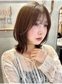 ◯20代30代40代オリーブグレーレイヤーカットクラゲヘア顔周り