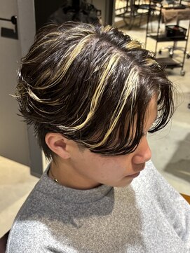 ボンドストーリールミエール(Bond Story lumiere) ニュアンスパーマフェザーパーマフェザーショートカルマパーマ