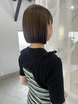 リブ(LIV)&nbsp;切りっぱなしボブ/オリーブベージュ
