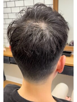 バーバーショップテト(barber shop tete) ピンパーマショートスタイル