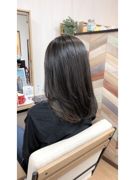 ディアレスト(DEAREST) 外国人風インナーホワイティアッシュカラー