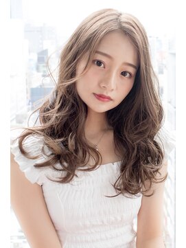 アフロート ギンザ(AFLOAT GINZA) AFLOAT明日香の 大人かわいい センターパート ことりベージュ