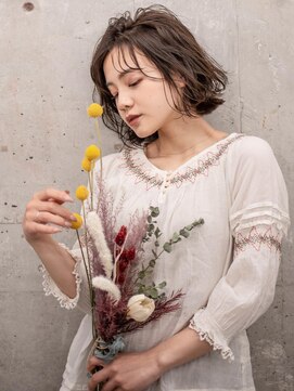 ユッカ エハ 豊中(YUCCA eha) 【eha 豊中】大人可愛いショートボブ