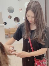 ヘアーメイク フィールモーイ(HAIR MAKE FEEL mooi) 小畠 尚未