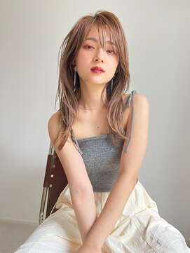 シエナ 渋谷(Siena) ミルクティベージュ×大人レイヤー