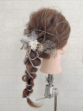 サロン Salon アイ アート 編みおろし 成人式 卒業式 ヘアセット