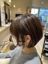 ハピエル ヘアークルー(HAPPYEL hair crew) 20代30代40代50代丸み耳掛け小顔ショート　丸みショートボブ