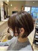 20代30代40代50代丸み耳掛け小顔ショート 丸みショートボブ