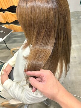 サンタフェ 岐阜島店(Santa'Fe) 【髪質改善】美髪ストレート/フォギーベージュ