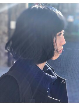 ピエスデシュブー(piece des cheveux) ダークブルーボブ