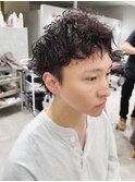 ウェットヘア/メンズウルフカット/刈り上げパーマ