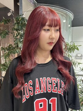 ヘアーアンドメイク ビス(HAIR&MAKE bis) 秋におすすめ!ボルドーカラー♪【唐木彩華】