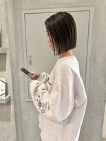 ヨーク(YOKE)&nbsp;YOKE 切りっぱなしボブ前下がりボブ髪質改善オリーブグレージュ