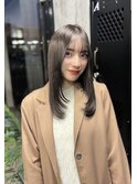 小顔前髪　姫カットレイヤー　ステップカット　くすみベージュ