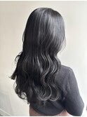 ワンカラーで作るダークオリーブグレージュ