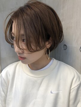 コワファーストナガサキシャンプーボーイ(COIFF1RST NAGASAKI SHAMPOO BOY) 大人ショートボブ丸みショートカットマッシュショート前髪あり