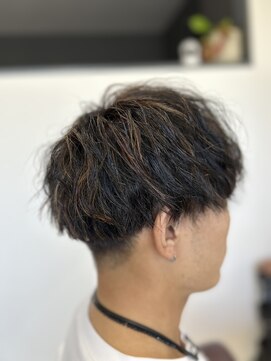 ウェルヘアー(Well hair) ナチュラルハイライト