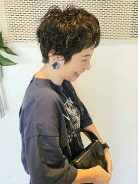アン アイズ(ann EYES) ベリーショート前髪ありイメチェン20代30代40代50代パーマ