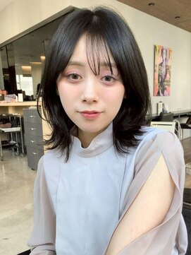 ケーツー エソラ池袋店(K-two) くびれミディ*ミディアムレイヤー*シースルーバング*顔周り