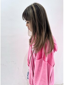 ミュー(Mu) キッズカット　キッズカラー　ブリーチハイライト