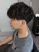 トリッカ シブヤ(TRICCA SHIBUYA)&nbsp;メンズカットパーマツイストスパイラル波巻きナミマキフェザー