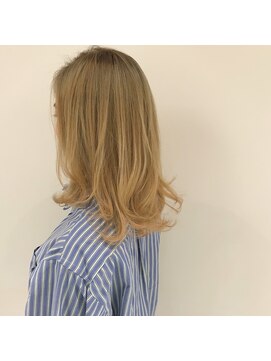 デフィー(DEFY) ハイトーンミディアムスタイル