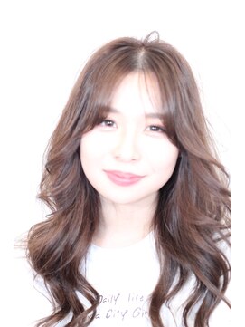 テラスグレース 横浜(TERRACE GRACE) 柔らかアッシュカラーで美髪効果も叶えて