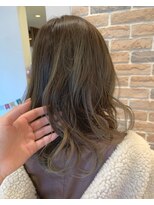 レガロ 南口店(REGALO)&nbsp;オリーブアッシュ×外巻きパーマ