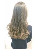 ヘアーリゾートラシックアールプラス(hair resort lachiq R+)&nbsp;《R＋》ツートーンカラー☆アッシュ☆グレー