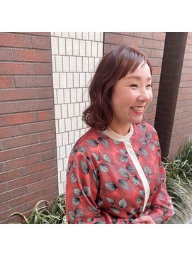 モスト(MocT) オン眉×さくら色×パーマ風