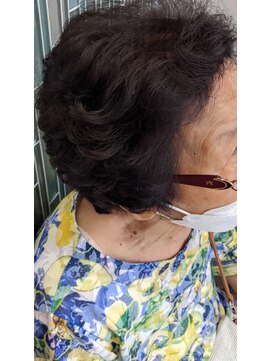 カラーライフ(COLOR LIFE) シニアの方にもオススメコラーゲン配合白髪染め♪