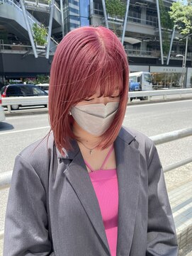 ヴェイン 渋谷(vain) ラベンダーピンク/内巻きボブ/シースルーバング