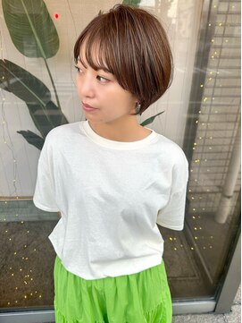 クマ(kuma.) ショートボブ　ピンク