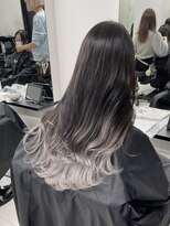 アライブ キチジョウジ(ALIVE Kichijoji) ホワイトグレージュグラデーションカラー