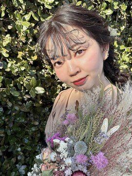 エイミーバイアフロート(amie  by afloat) ＊ ゆるっと存在感たっぷりなツインお団子アレンジ