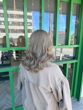 ネバーランド(NEVERLAND) ミルクティーカラー