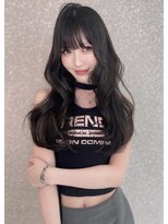 リリー(Lilley)&nbsp;くすみベージュ×姫カットレイヤー×韓国風巻き【ayana】