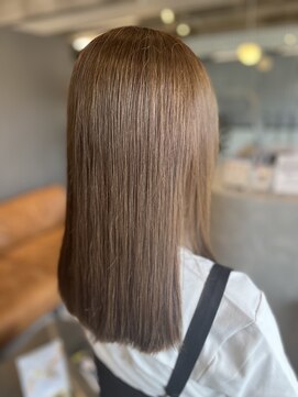 ジールヘアー(GIIL HAIR) 切りっぱなしロング