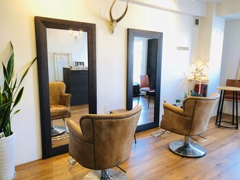 リビジ(RIBIJI)の写真/≪ママカット+お子様カット6,050円≫キッズスペースあり◎お財布に優しいプライス♪オシャレママを応援！