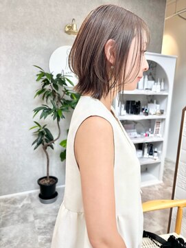 アレンジ(Arrange) くびれレイヤーボブ×ヌーディベージュ