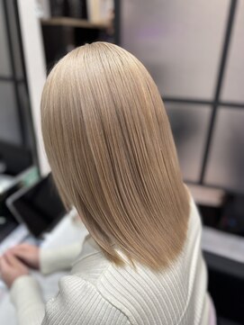 ラムシェール(LamChele) 【lamchele】ホワイトミルクティー×ブリーチカラー