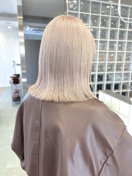 サンクプロジェクト(cinq PROJECT) 原宿韓国顔まわりホワイトベージュホワイトミルクティーボブ